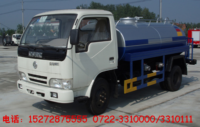 東風金霸灑水車